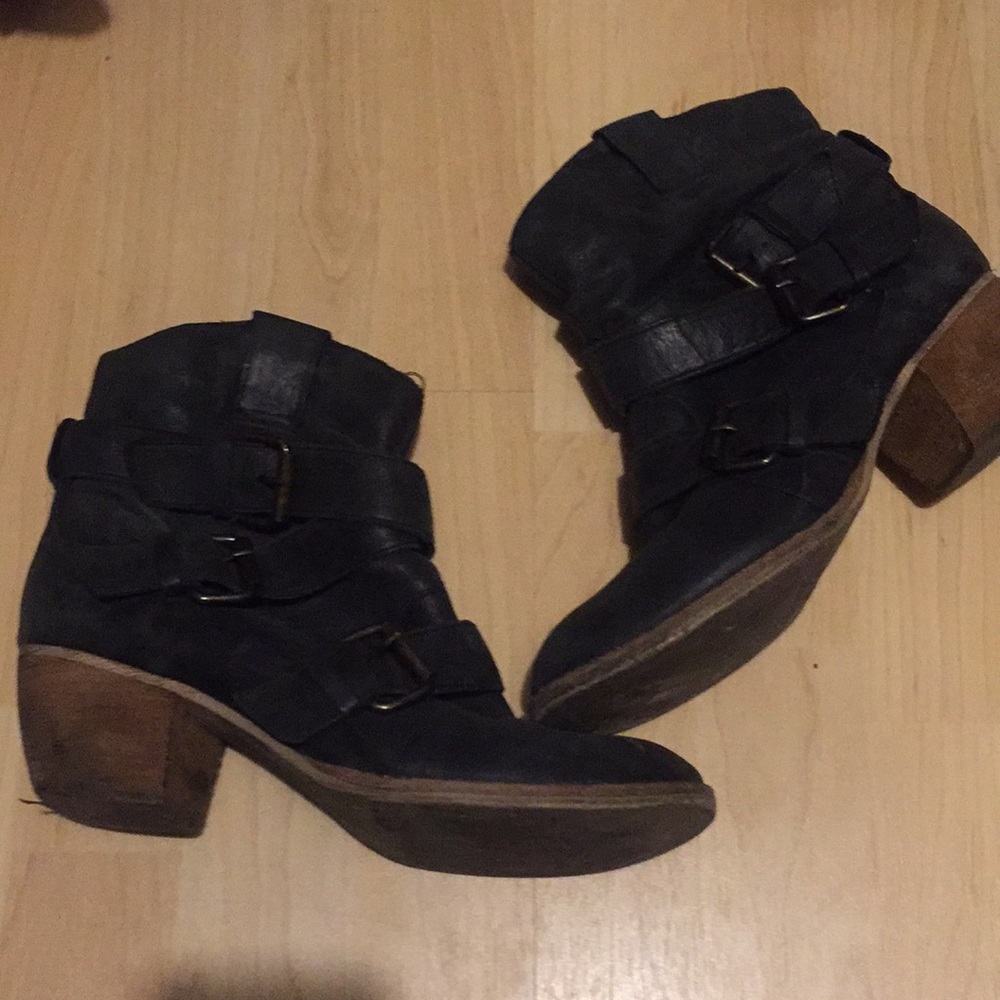 BP Nordstrom Black Ankle boots size 7 or 7 1/2